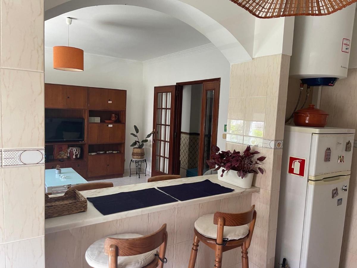 Besthomestay- Caparica Beach Lisbon Almada Dış mekan fotoğraf